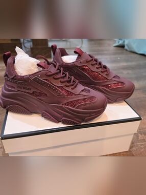 Steve Madden Women's Chunky Sneakers in Wine